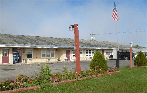 Budget Inn Whitehall Exterior photo
