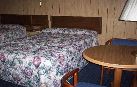 Budget Inn Whitehall Room photo